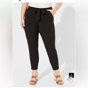 💚Green - Torrid pull on taper crepe high rise front tie pants